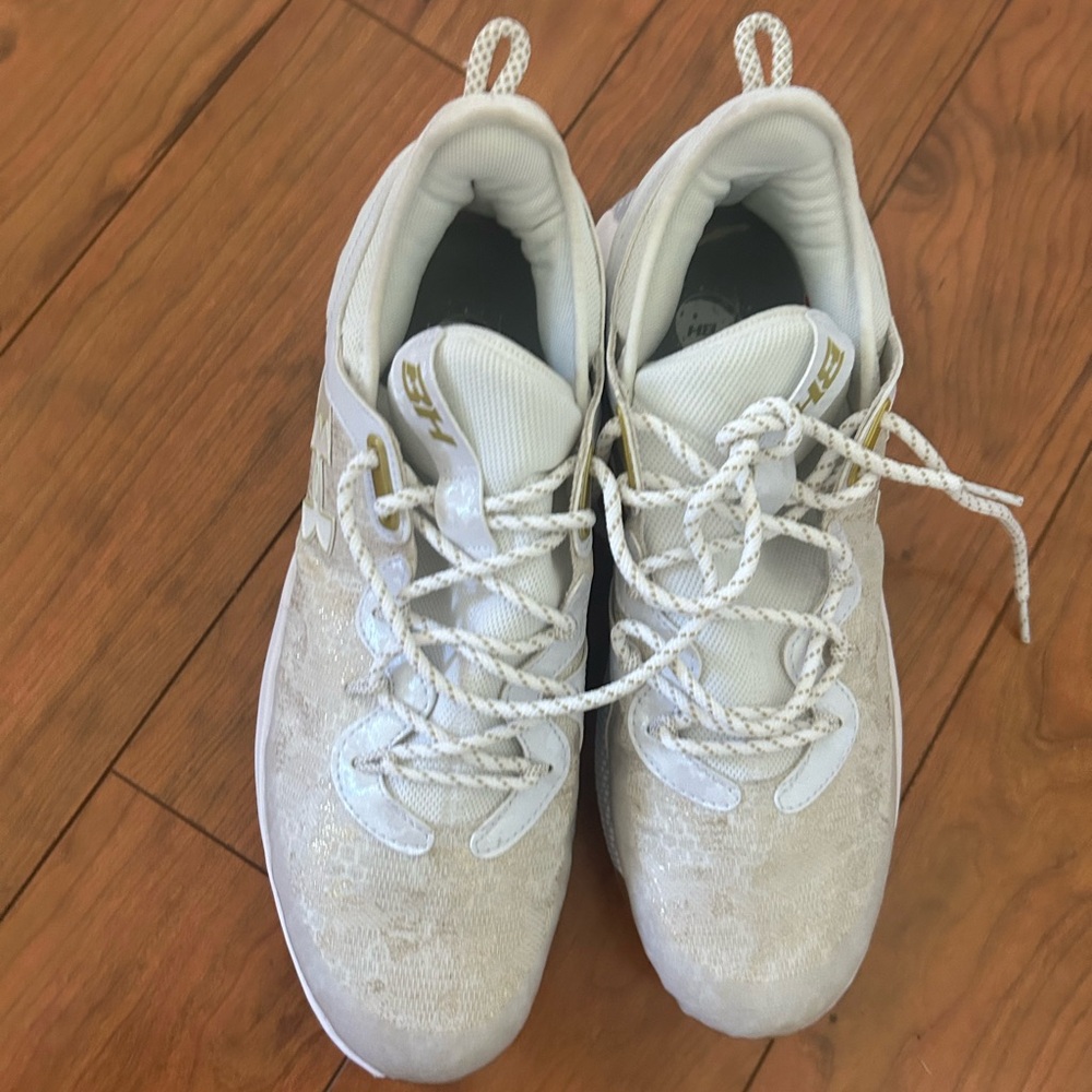 Under Armour Harper 8 low baseball cleats